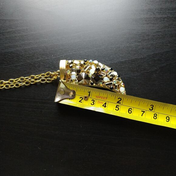 Claw Horn Tusk Necklace gold engraved detail rhinestone sparkle 20" chain - Picture 8 of 10
